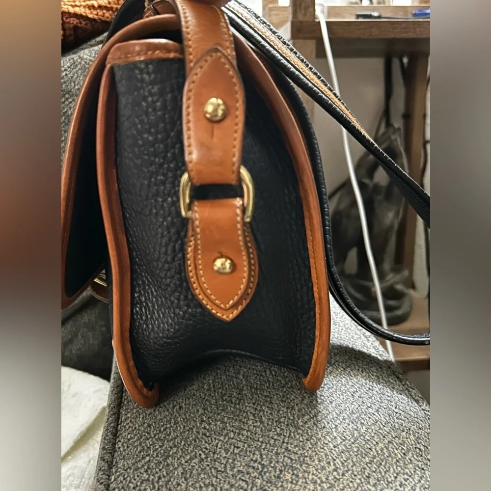 SOLD $65 Dooney & Bourke Vintage Crossbody/Shoulder Bag. All Weather Leather. - Picture 11 of 15